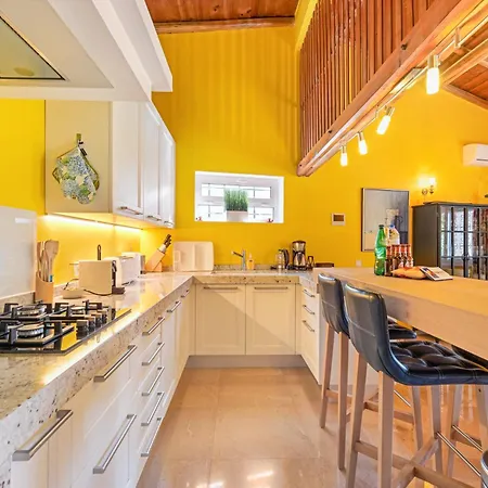 Villa Casa Do Lirio - Near Quinta Do - Heated Pool Almancil