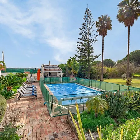 Casa Do Lirio - Near Quinta Do - Heated Pool Almancil